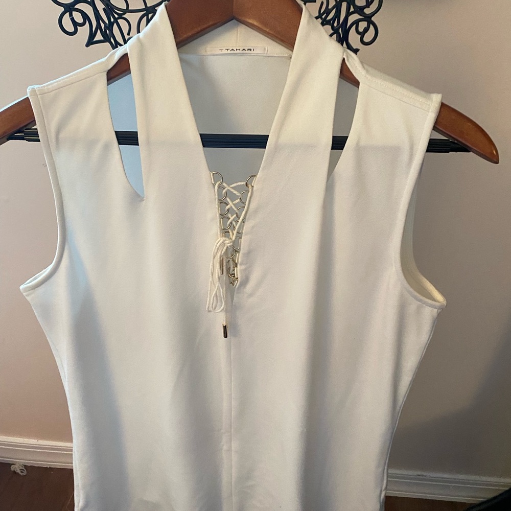 Never worn cute cream top